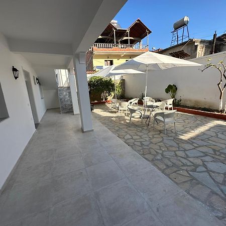 Rus Villa Berat Exterior foto