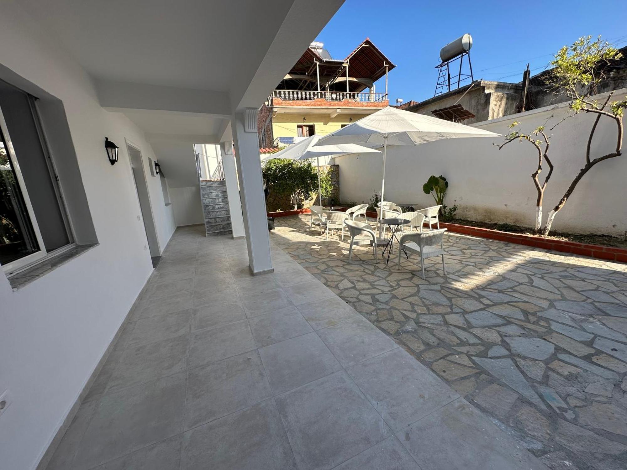 Rus Villa Berat Exterior foto